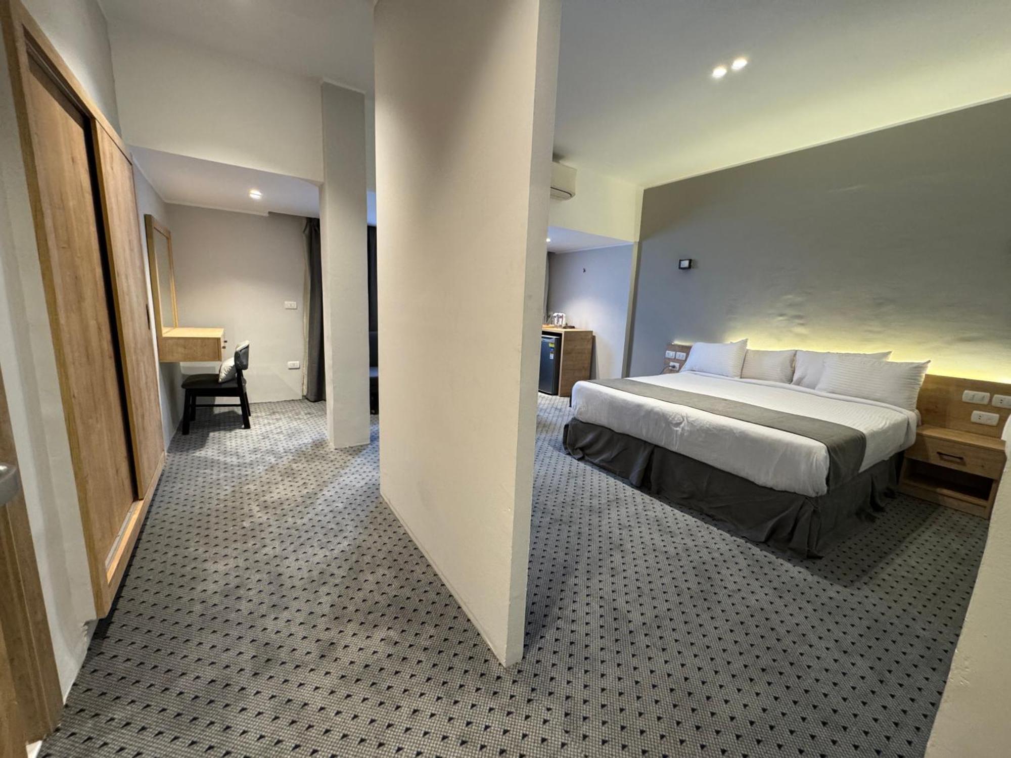 Atlas International Hotel 3*